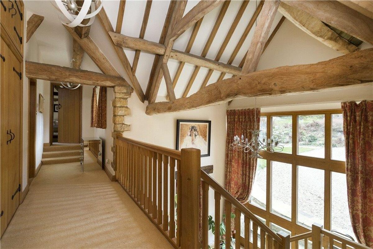 house for sale in Bourton Hill, BourtonontheWater, Cheltenham