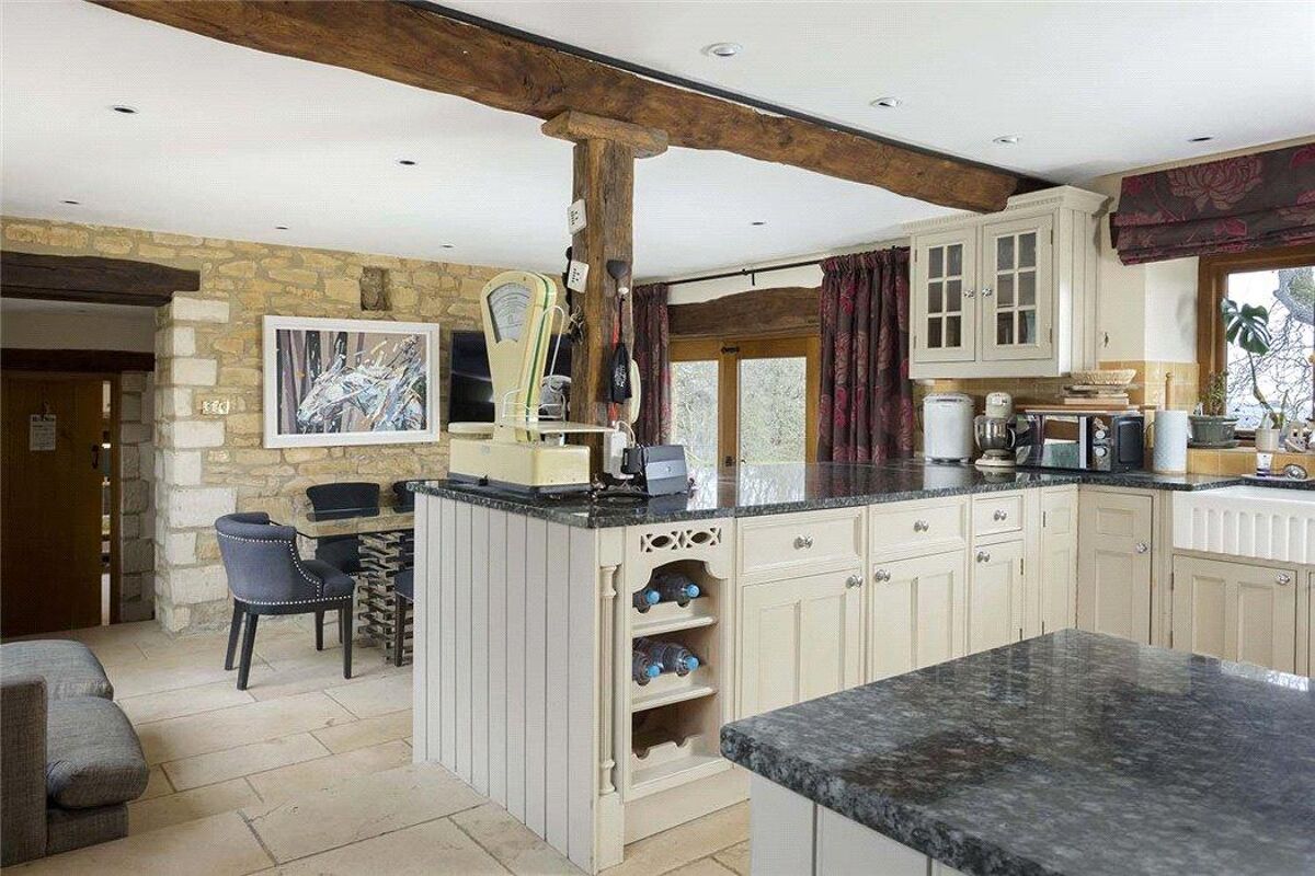 house for sale in Bourton Hill, BourtonontheWater, Cheltenham