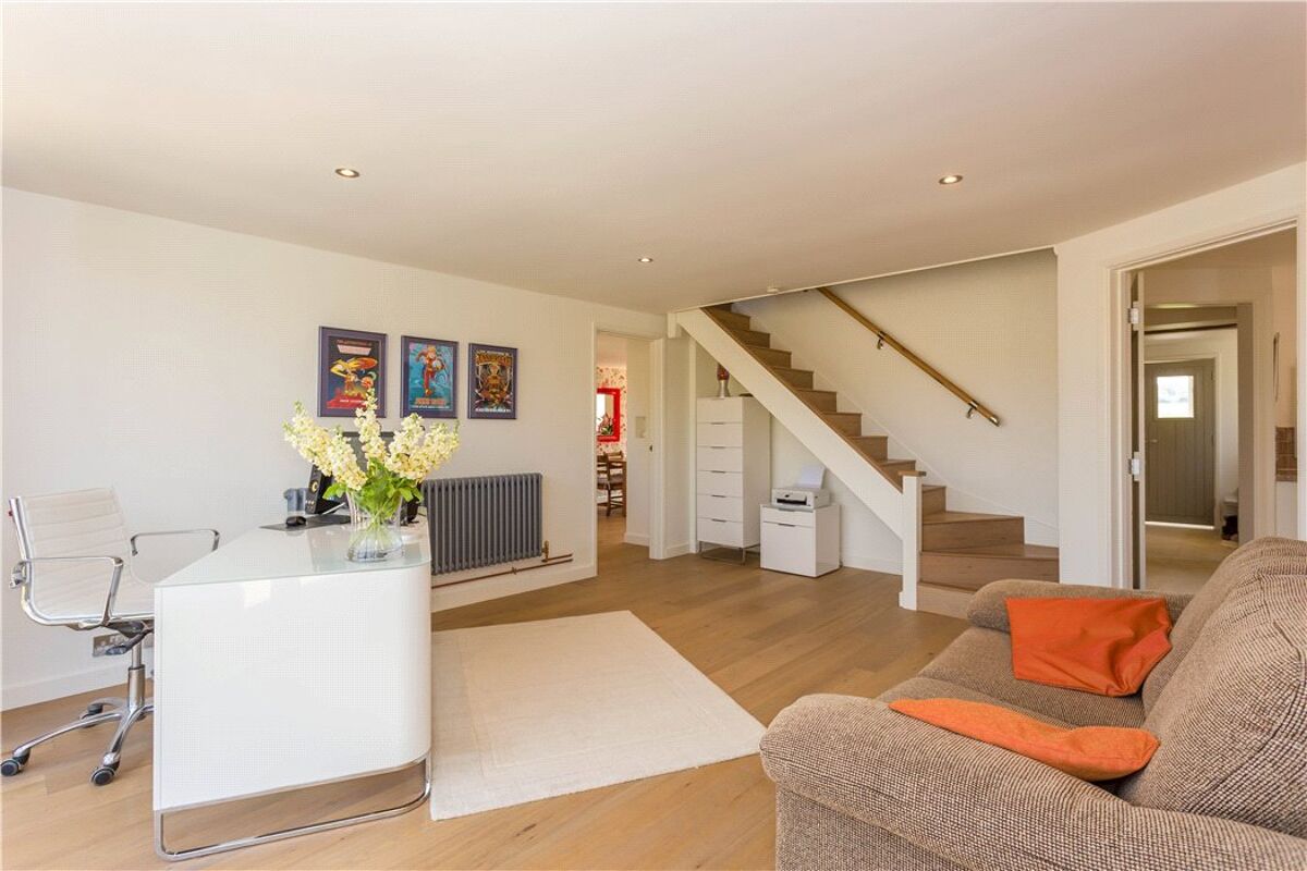 house for sale in Plum Lane, ShiptonunderWychwood, Chipping Norton