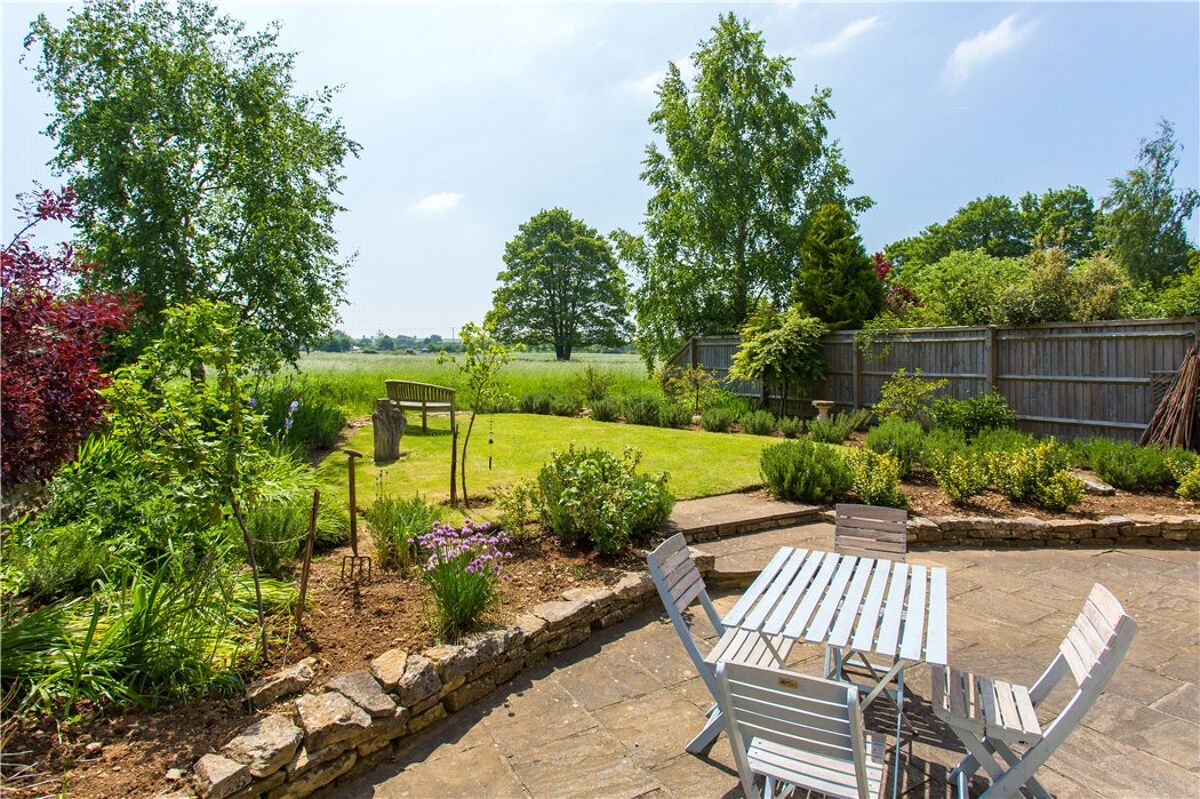 house for sale in Plum Lane, ShiptonunderWychwood, Chipping Norton