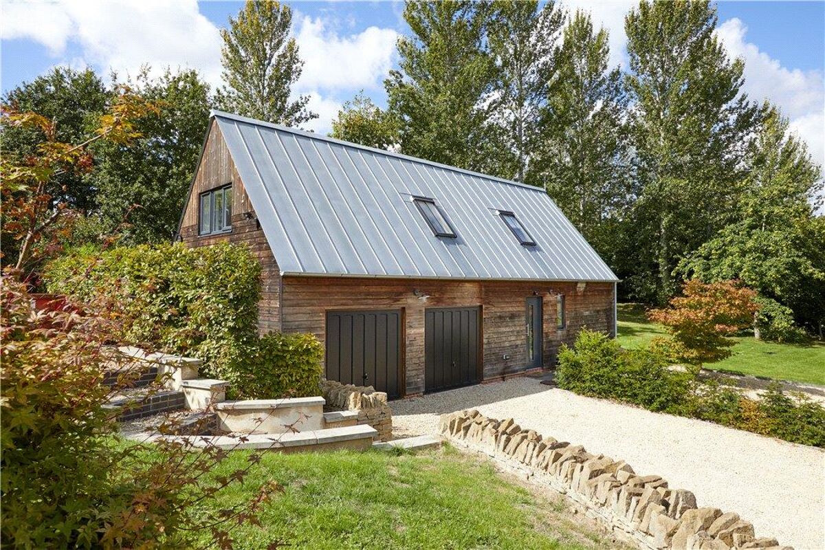 house for sale in Upper Oddington, Gloucestershire GL56 STW180135