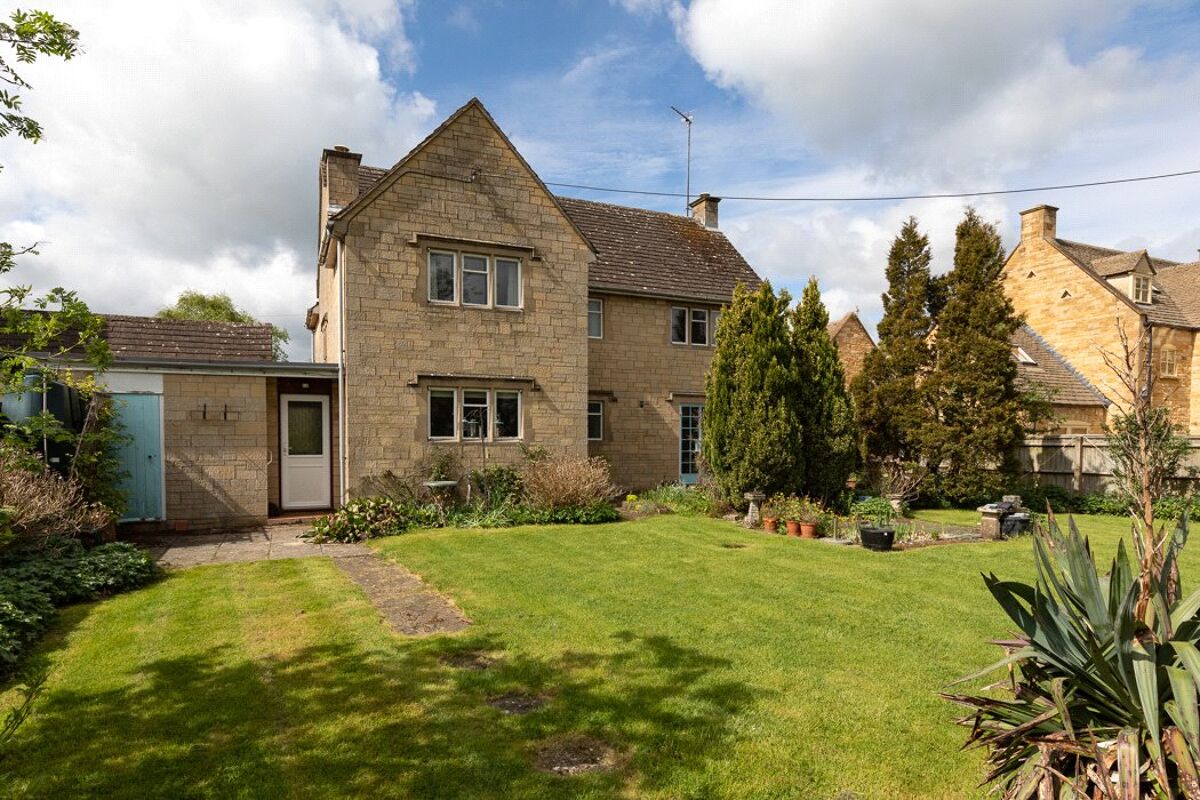 house for sale in Stow Road, Bledington, Chipping Norton, OX7