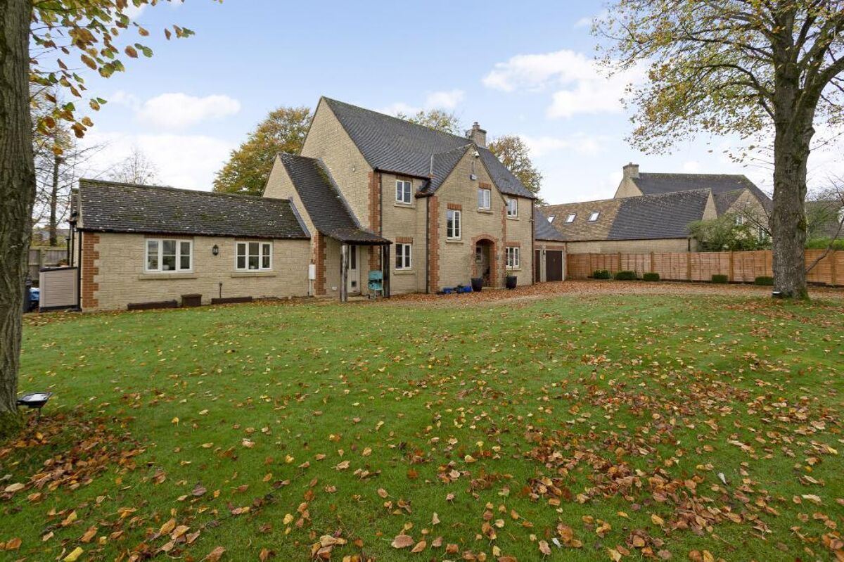 house for sale in Limetrees, Blenheim Close, Upper Rissington