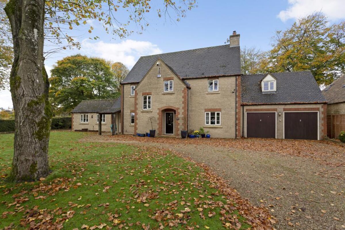 house for sale in Limetrees, Blenheim Close, Upper Rissington