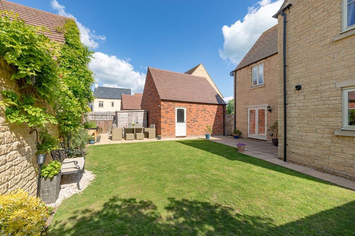 house for sale in Trubshaw Way, MoretoninMarsh, GL56 STW190071