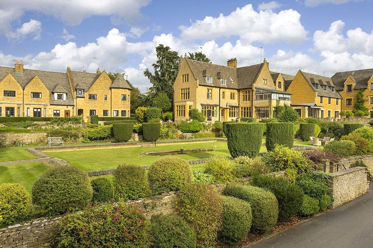 house for sale in Newlands Court, Stow on the Wold, Cheltenham