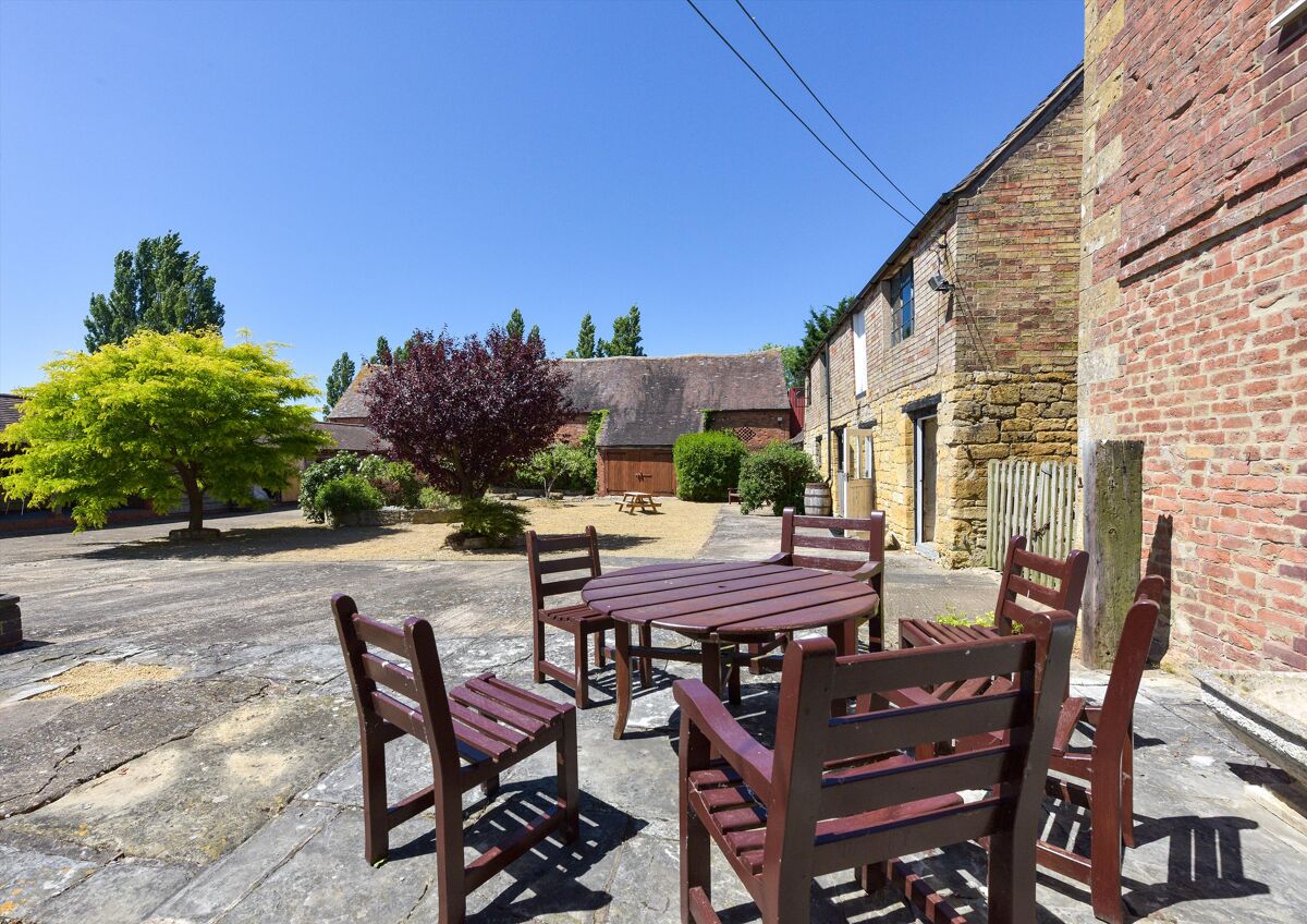 house for sale in Buckland Fields, Buckland, Broadway, Gloucestershire