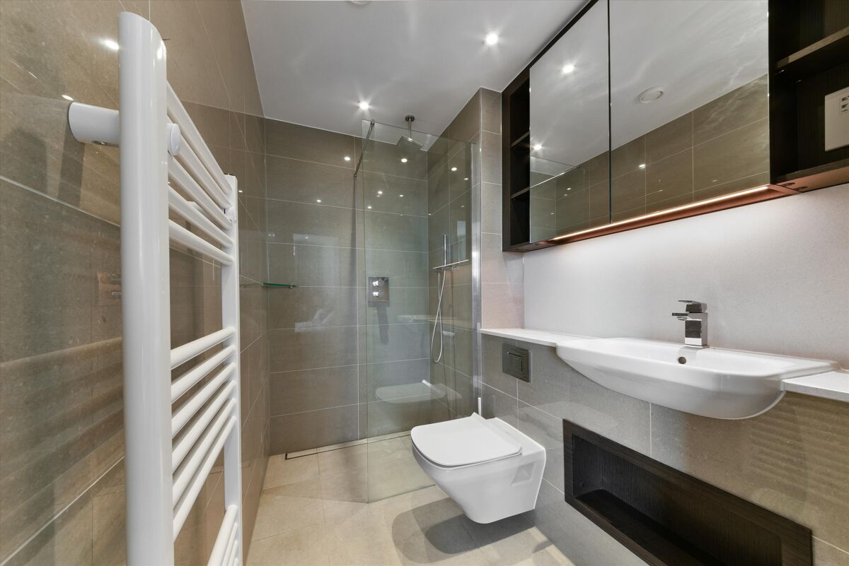 flat to rent in Conquest Tower, 130 Blackfriars Road,Southwark, London