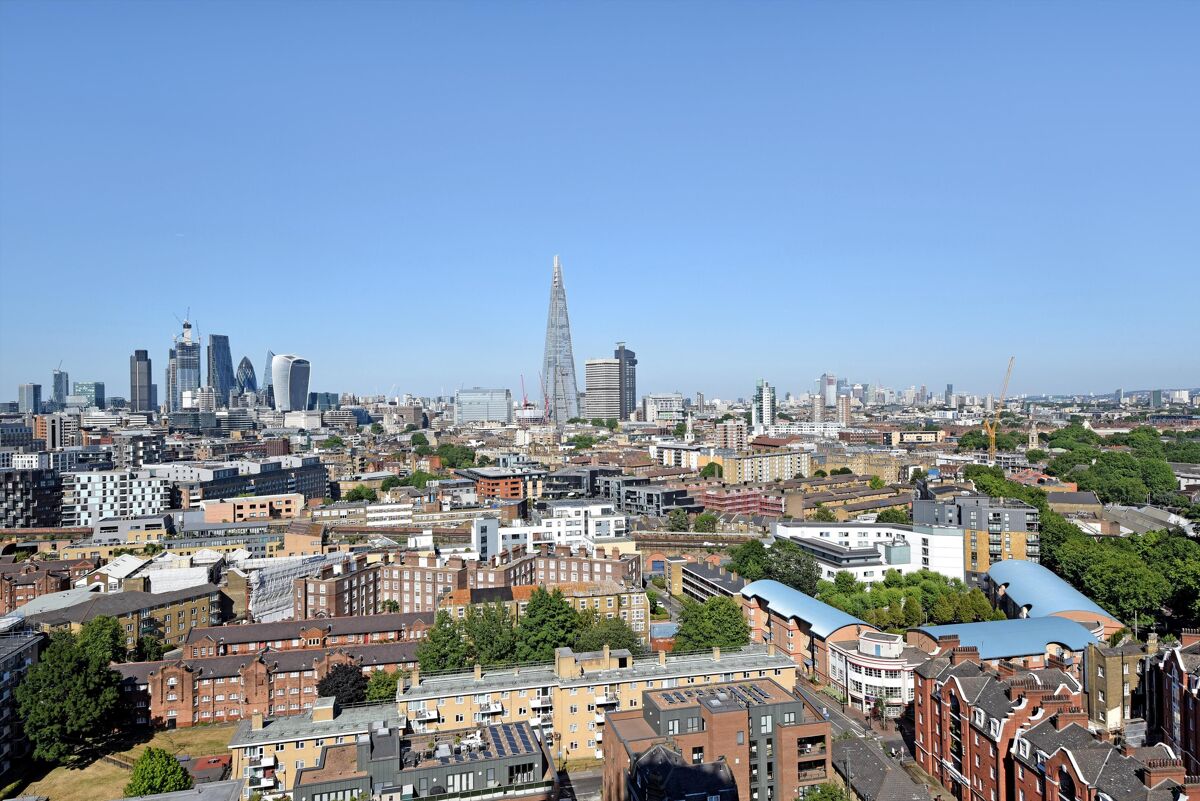 flat to rent in Conquest Tower, 130 Blackfriars Road, London, SE1