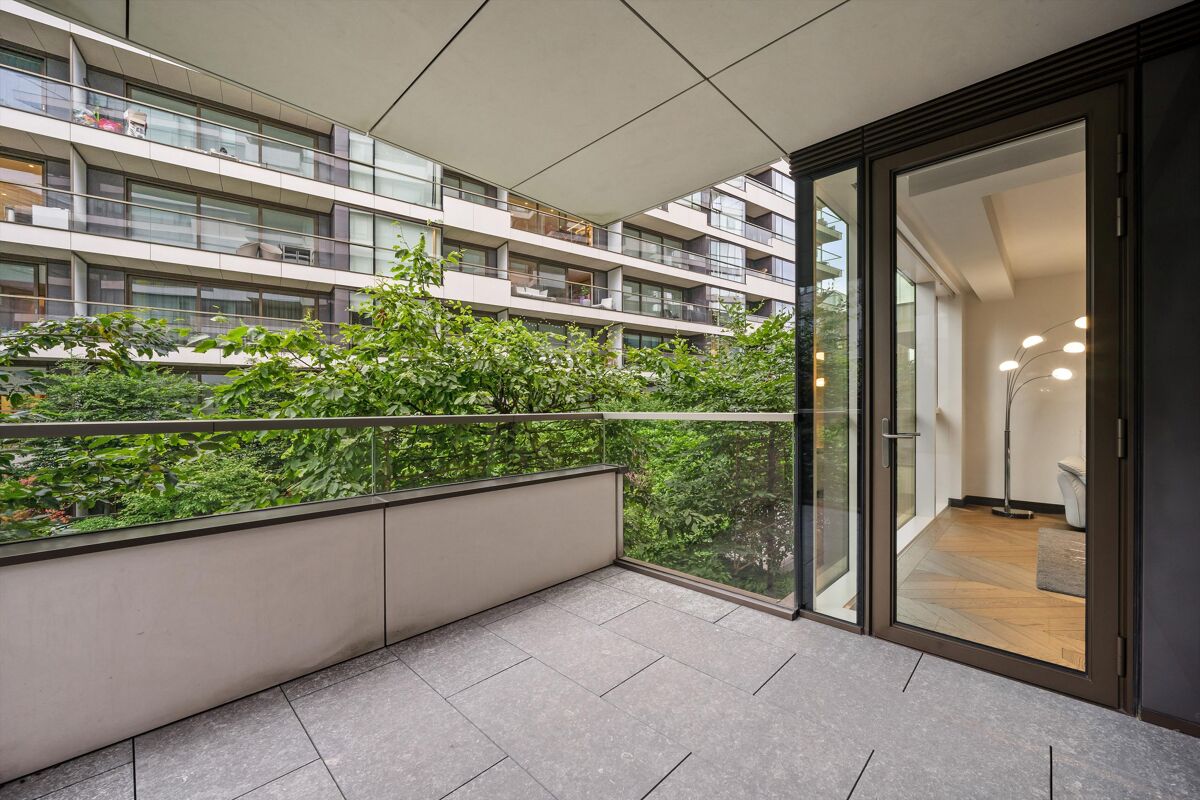 flat to rent in Earl's Way, One Tower Bridge, London, SE1