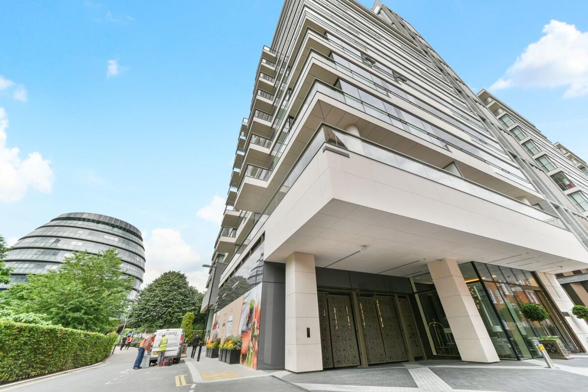 flat to rent in Earls Way, One Tower Bridge, London, SE1 TBQ012159218