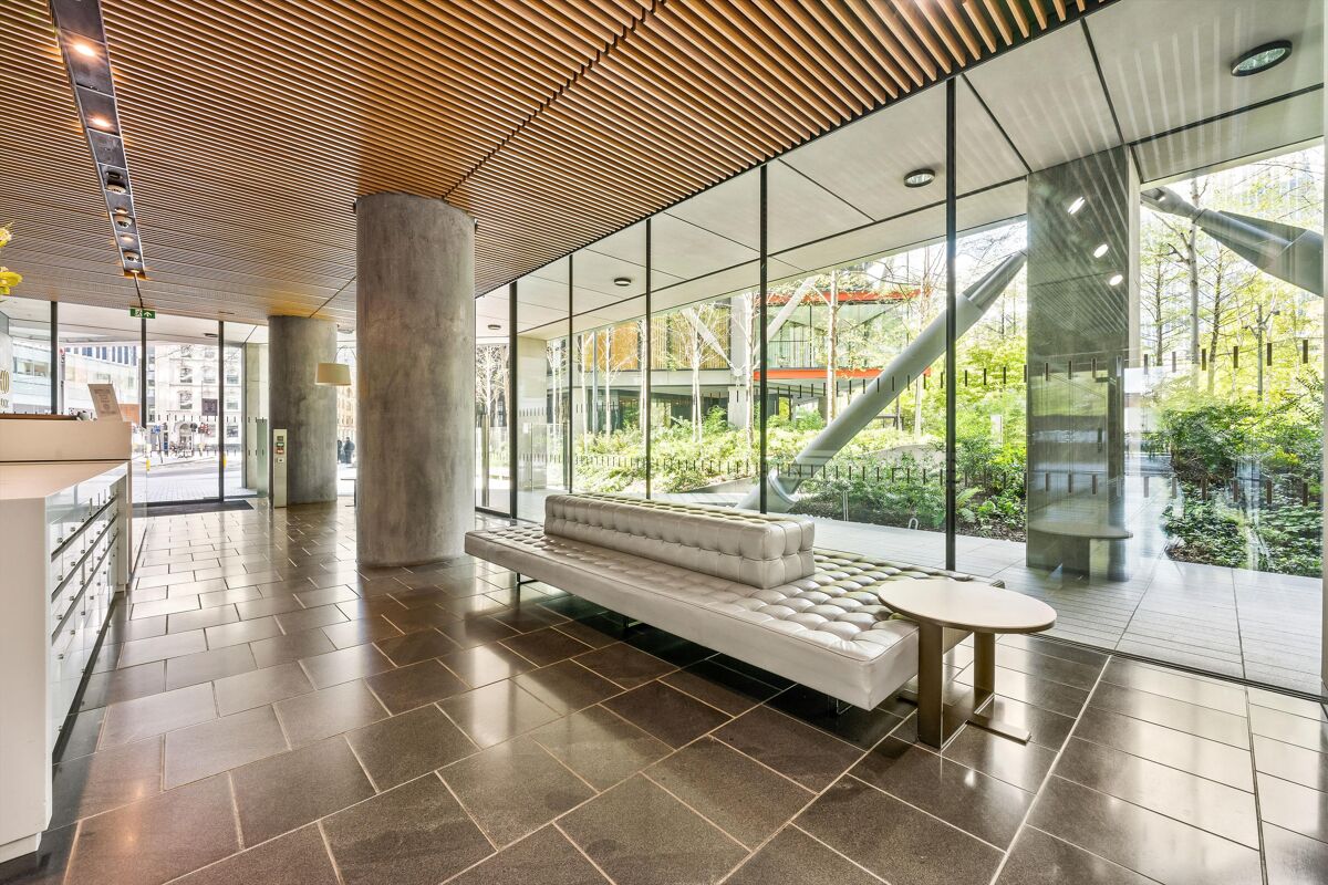 flat to rent in Sumner Street, London, SE1 TBQ012160823 Knight Frank