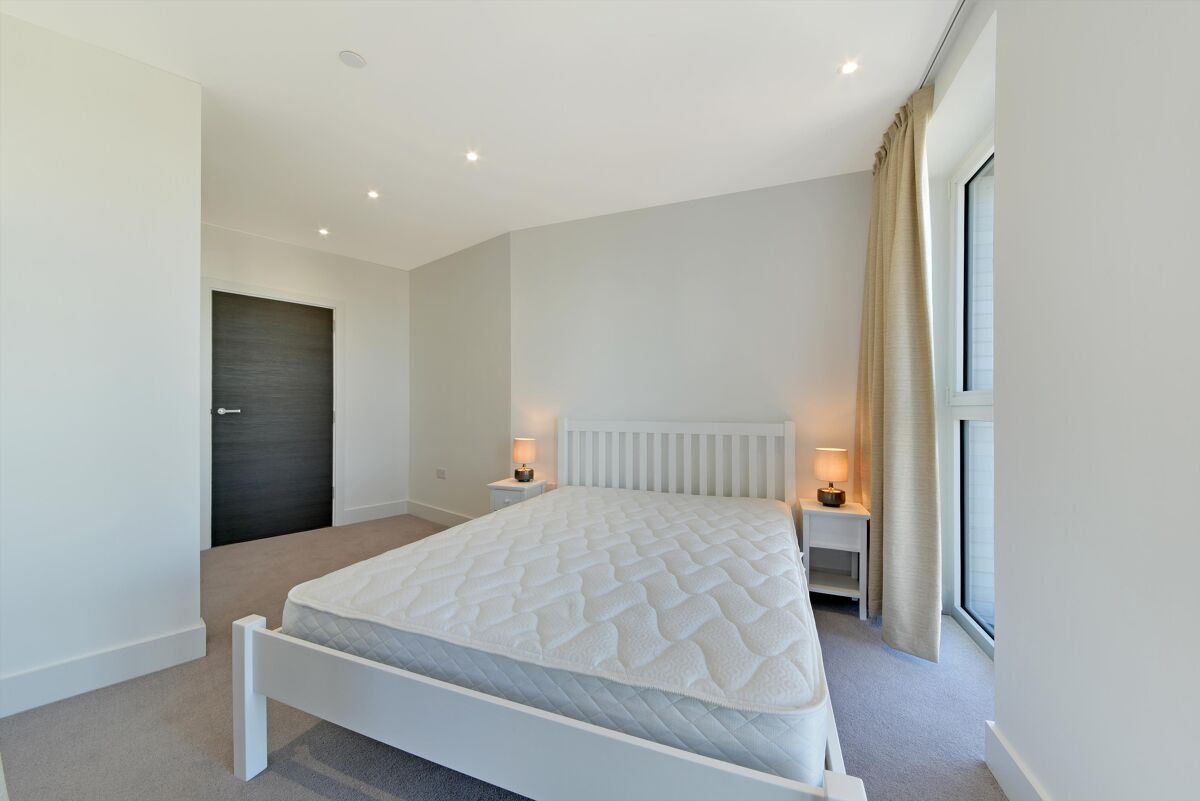 flat to rent in Conquest Tower, 130 Blackfriars Road, London, SE1