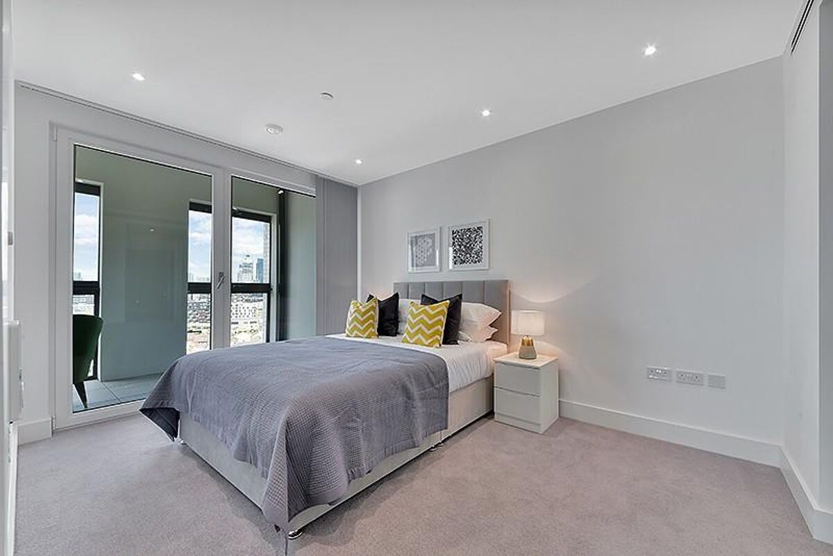 Inmueble en renta Conquest Tower, Blackfriars Circus, Blackfriars