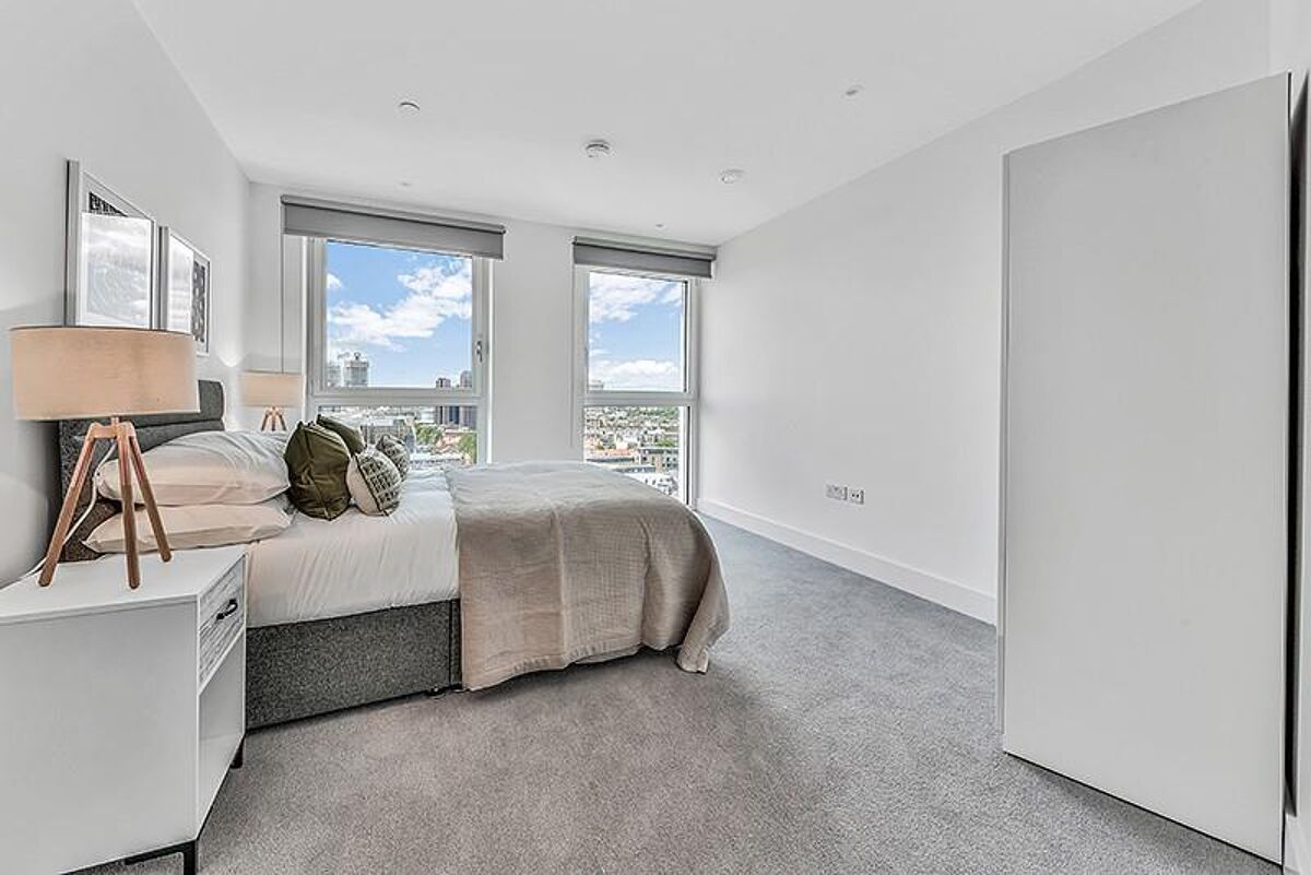 Inmueble en renta Conquest Tower, Blackfriars Circus, Blackfriars