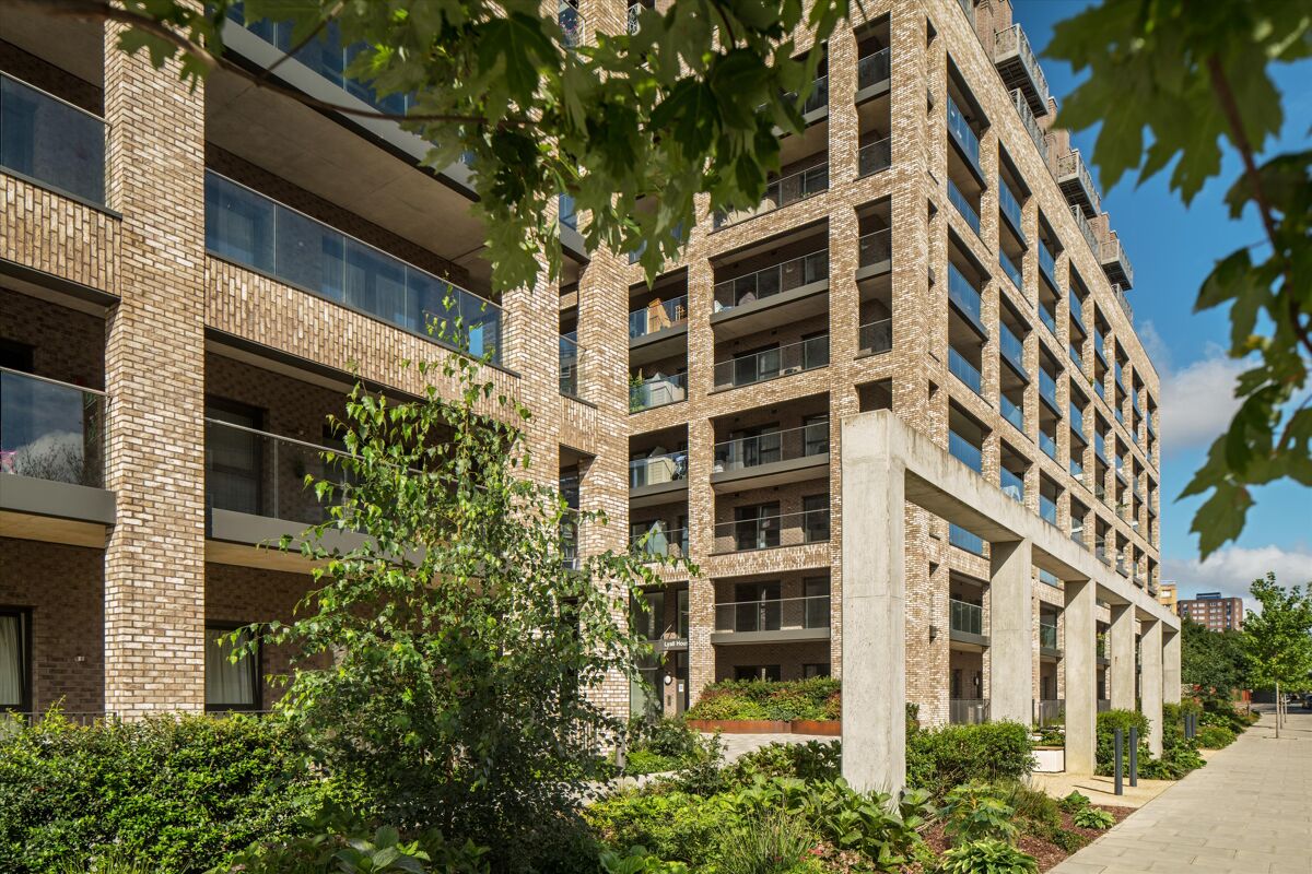 flat for sale in Upton Gardens, Green Street, Upton Park, London, E13