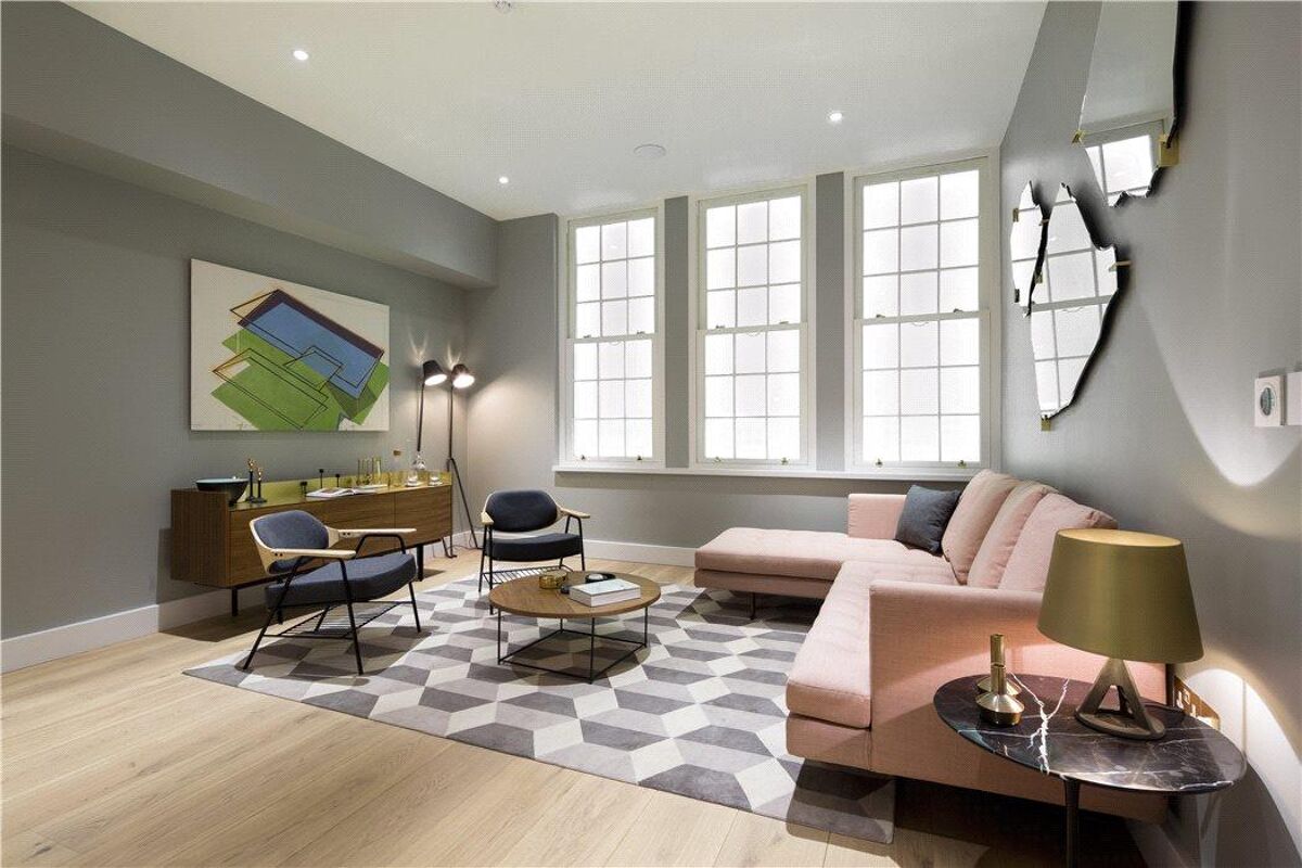 flat for sale in P.B5.6 Islington Square, 17 Esther Anne Place