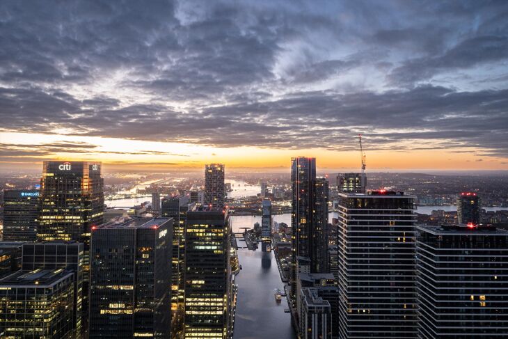 Picture of The Apex Collection at Landmark Pinnacle, 15 Westferry Road, Isle Of Dogs, London, E14 8JH