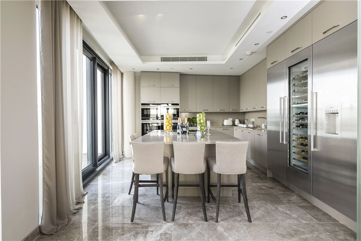 development for sale in Stratford Platinum Penthouse, Stratford High