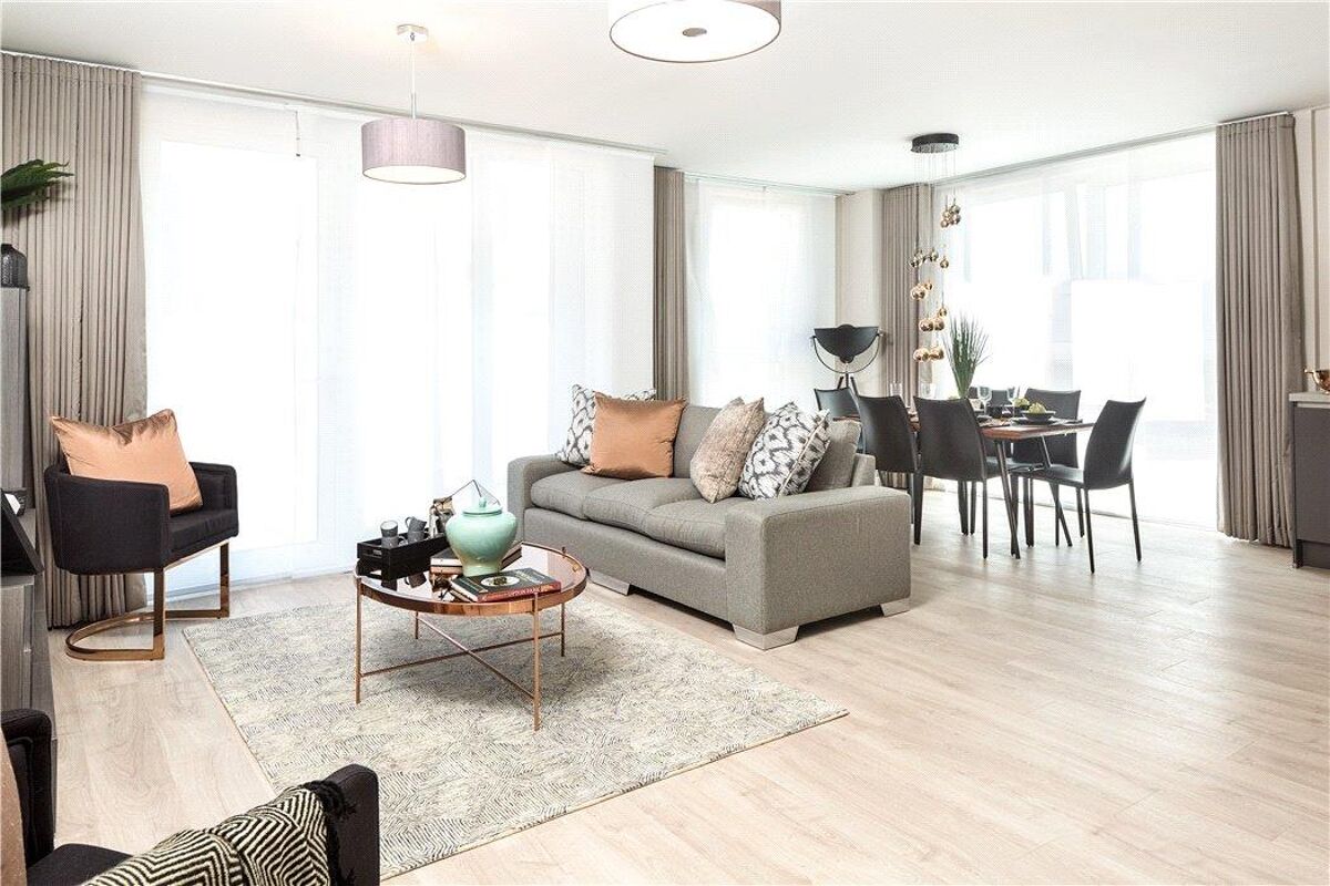 flat for sale in 273 Cantwell House, Upton Gardens, Green Street