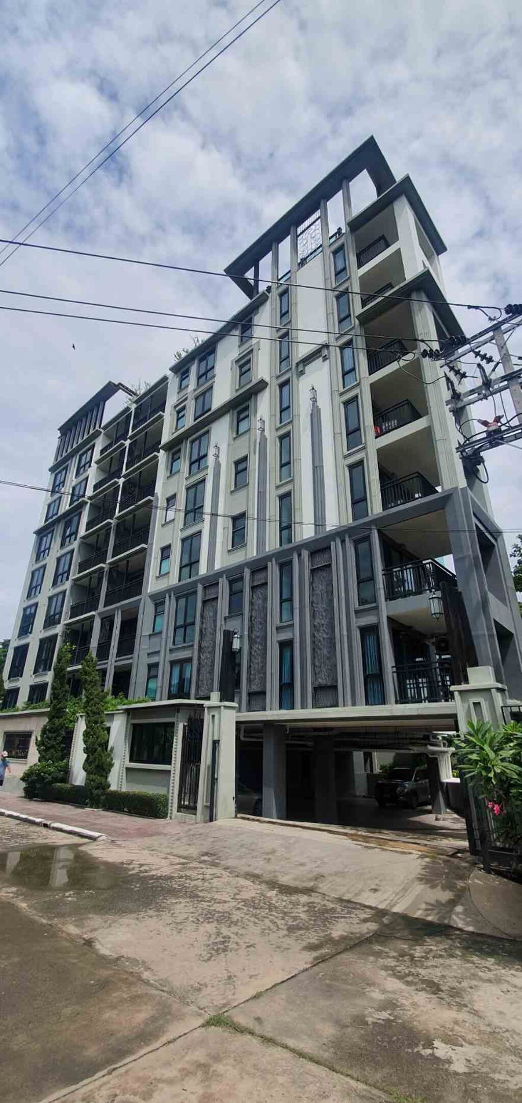 Image of Building for Sale Suan Luang Rama 9 Park – Srinakarin MRT