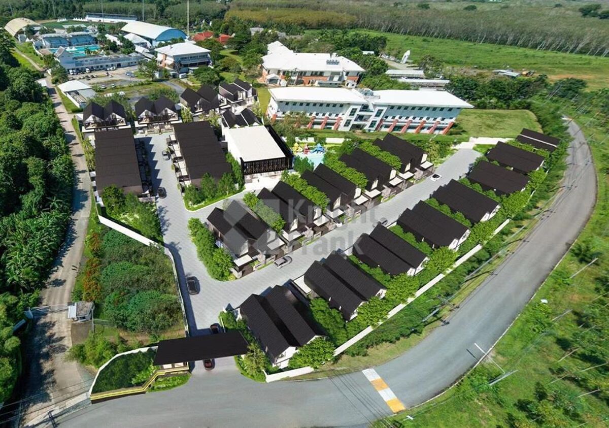 house for sale in Thalang Phuket Internal access to UWC International