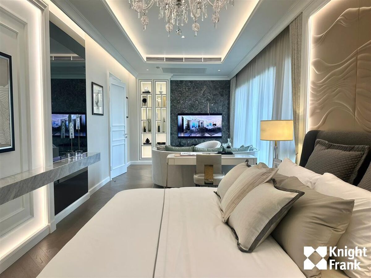 house for sale in Ekamai, Lavista Prestige Village, 420 sq.m