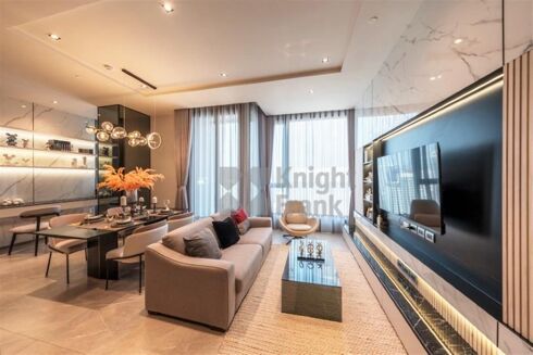 Picture of 3 bedroom condominium for sale.