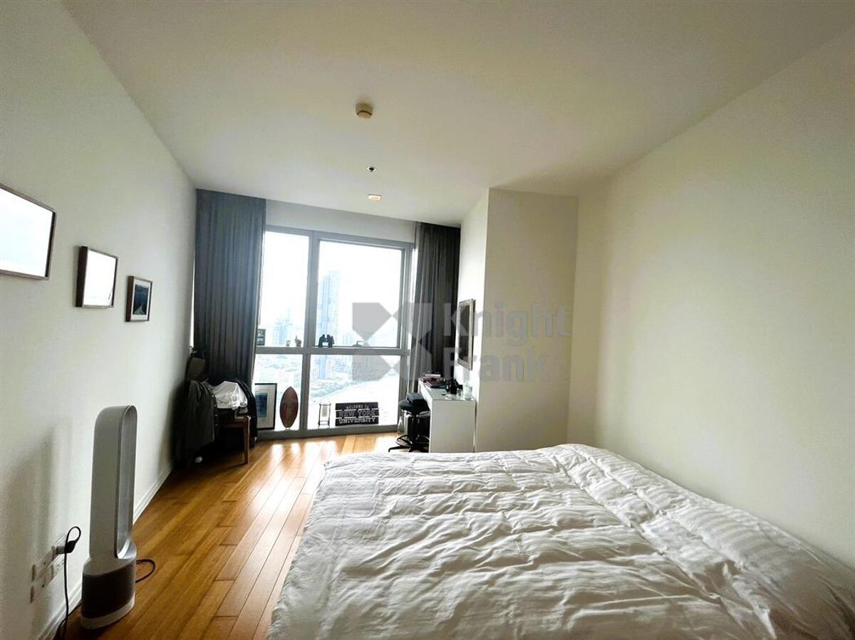 condominium for sale in Chareonnakorn, The River, 232 sq.m