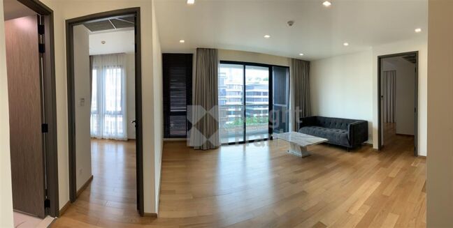 Picture of 3 bedroom condominium for sale.