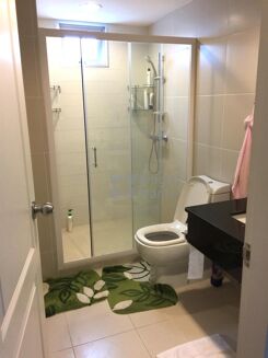 Picture of 2 bedroom condominium for sale.