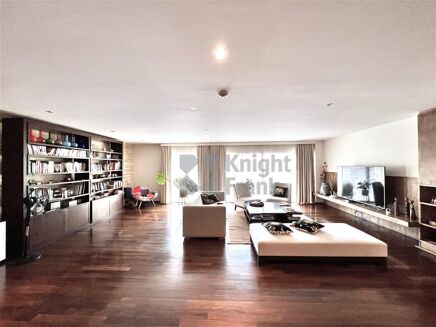 Picture of 4 bedroom condominium for sale.