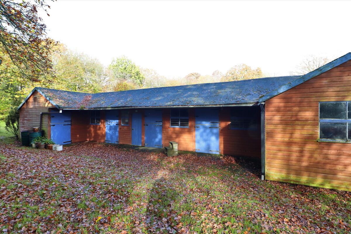 house for sale in Biddenden, Ashford, Kent, TN27 TNW012002974