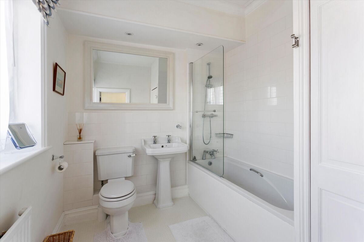 house for sale in Madeira Park, Tunbridge Wells, Kent, TN2