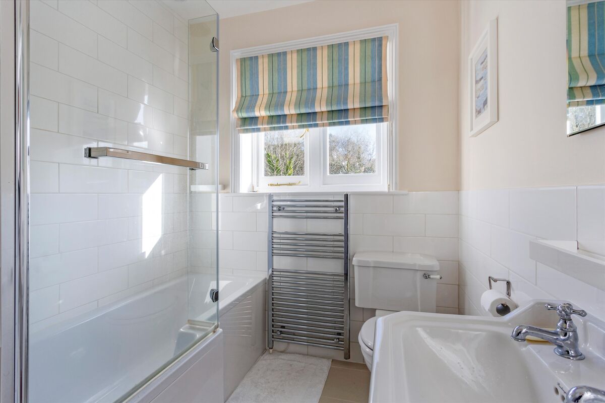 house for sale in Madeira Park, Tunbridge Wells, Kent, TN2