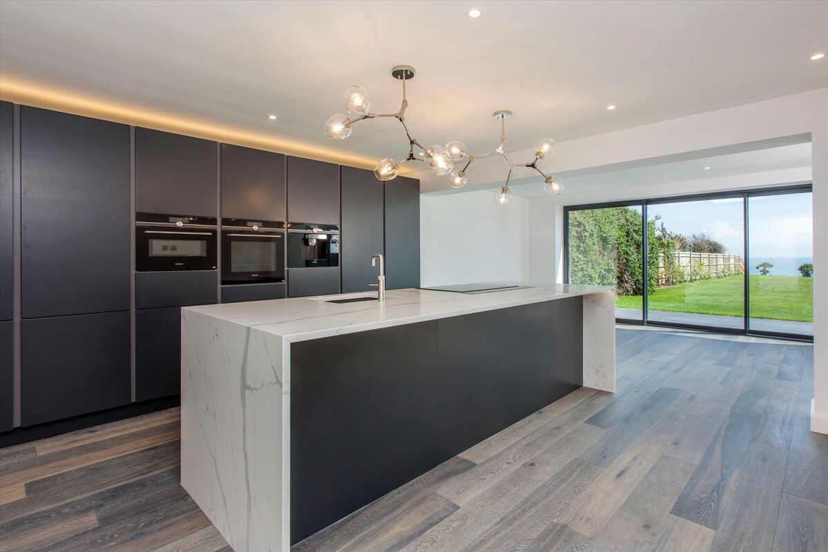 house for sale in Hartfield Road, BexhillonSea, East Sussex, TN39