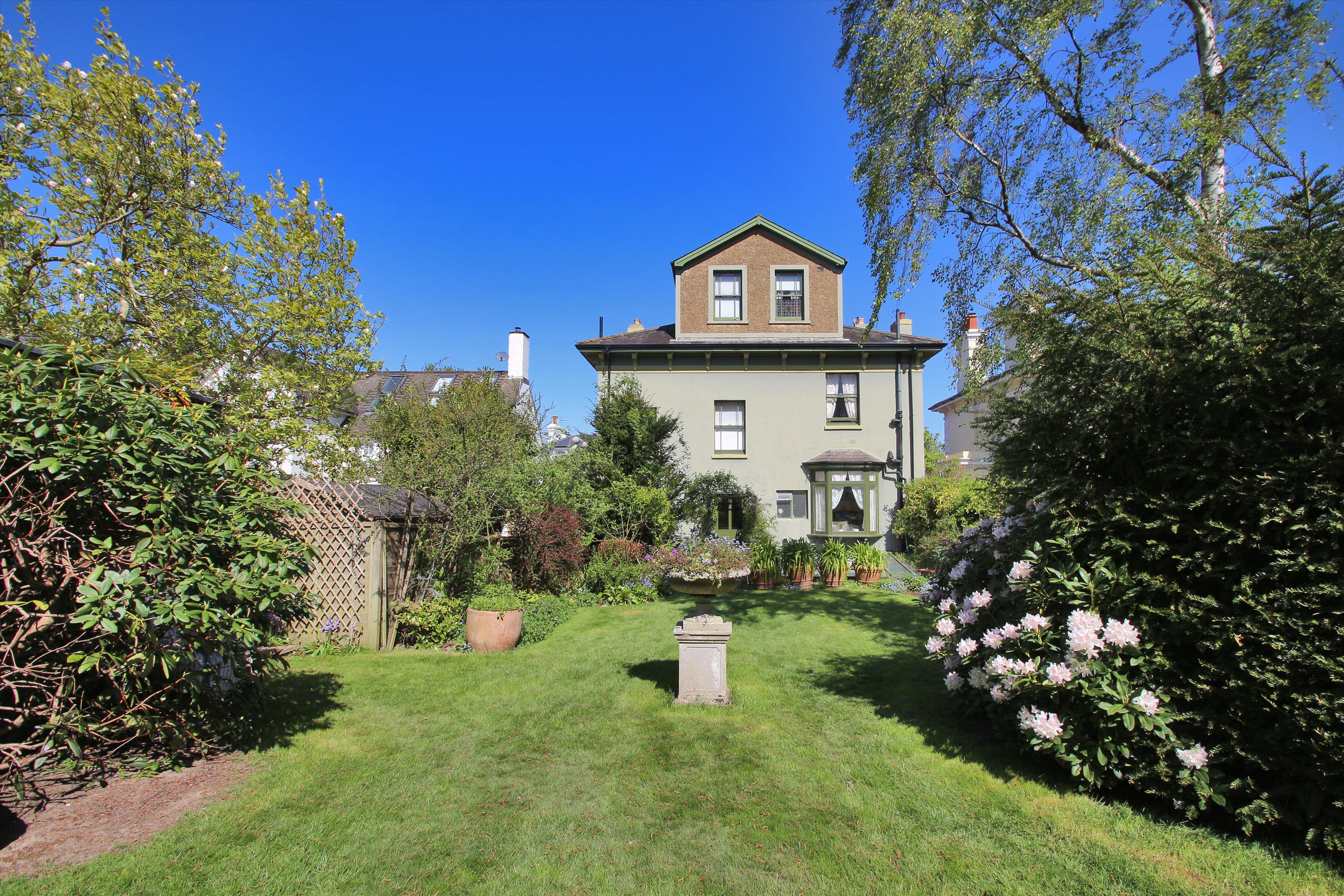 house for sale in Lansdowne Road, Tunbridge Wells, Kent, TN1