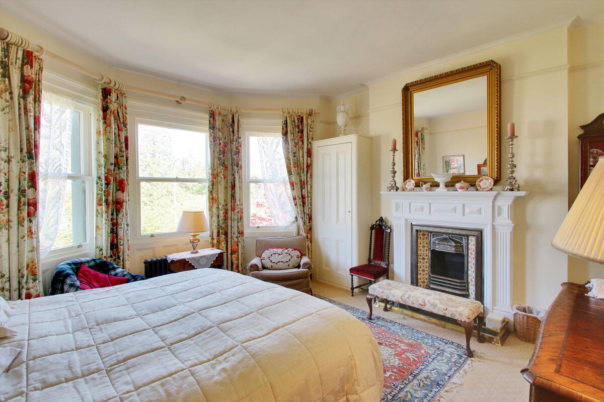 house for sale in Lansdowne Road, Tunbridge Wells, Kent, TN1