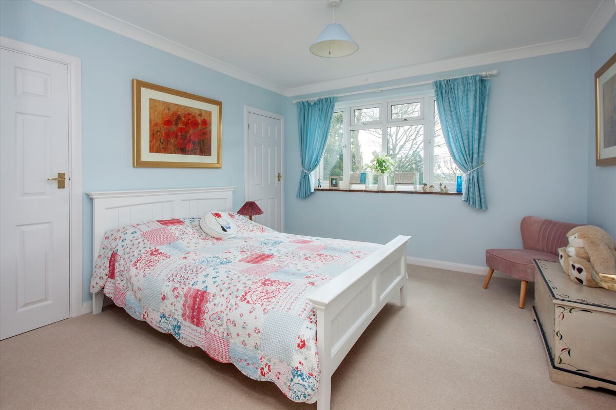 house for sale in Holmewood Ridge, Langton Green, Tunbridge Wells, Kent