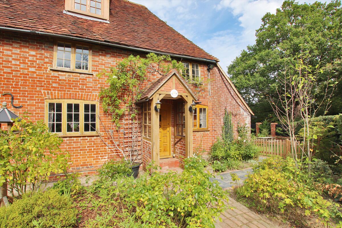 house for sale in Half Moon Lane, Tudeley, Tonbridge, Kent, TN11