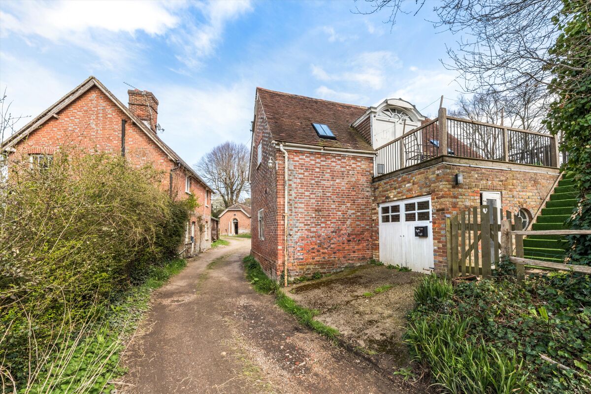 house for sale in Burwash, East Sussex, TN19 TNW012073068 Knight Frank