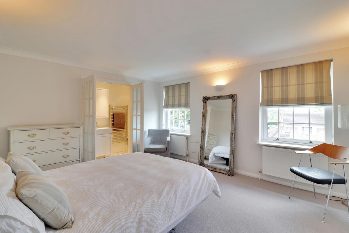 house for sale in Broadwater Rise, Tunbridge Wells, Kent, TN2