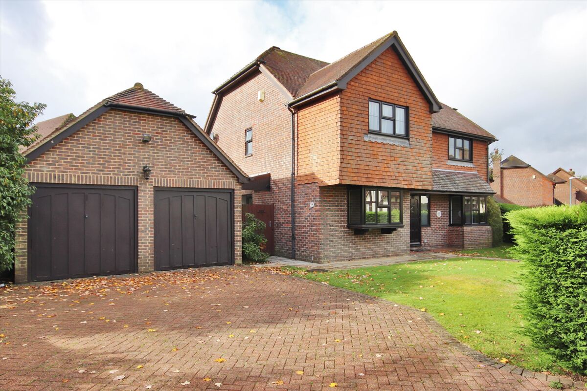 house for sale in Court Meadow, Rotherfield, Crowborough, East Sussex