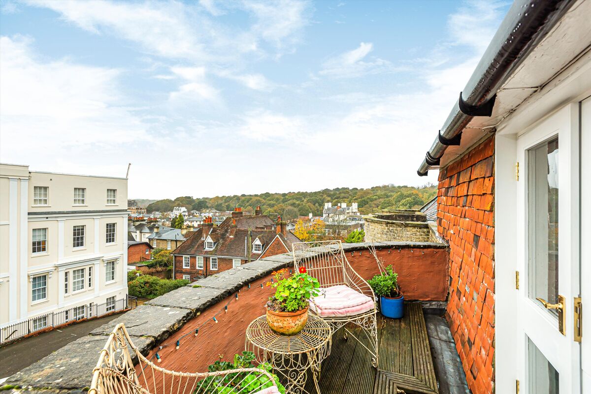 townhouse for sale in Nash House, 25 Mount Sion, Tunbridge Wells, Kent