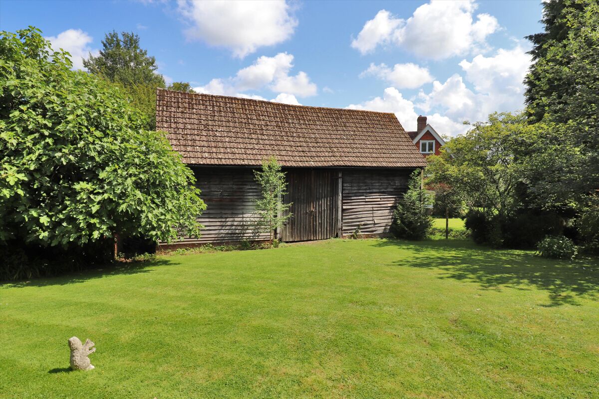 house for sale in Stream Lane, Hawkhurst, Cranbrook, Kent, TN18