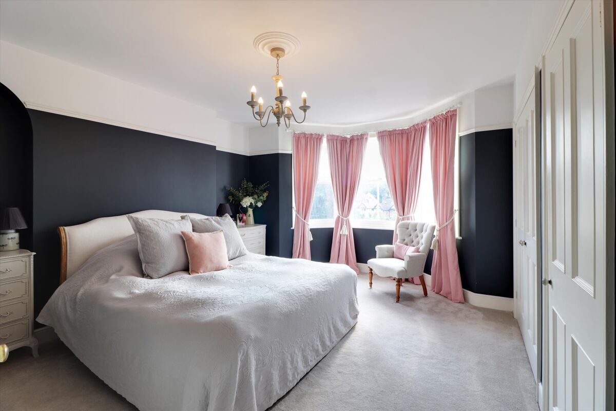 house for sale in Cumberland Walk, Tunbridge Wells, Kent, TN1