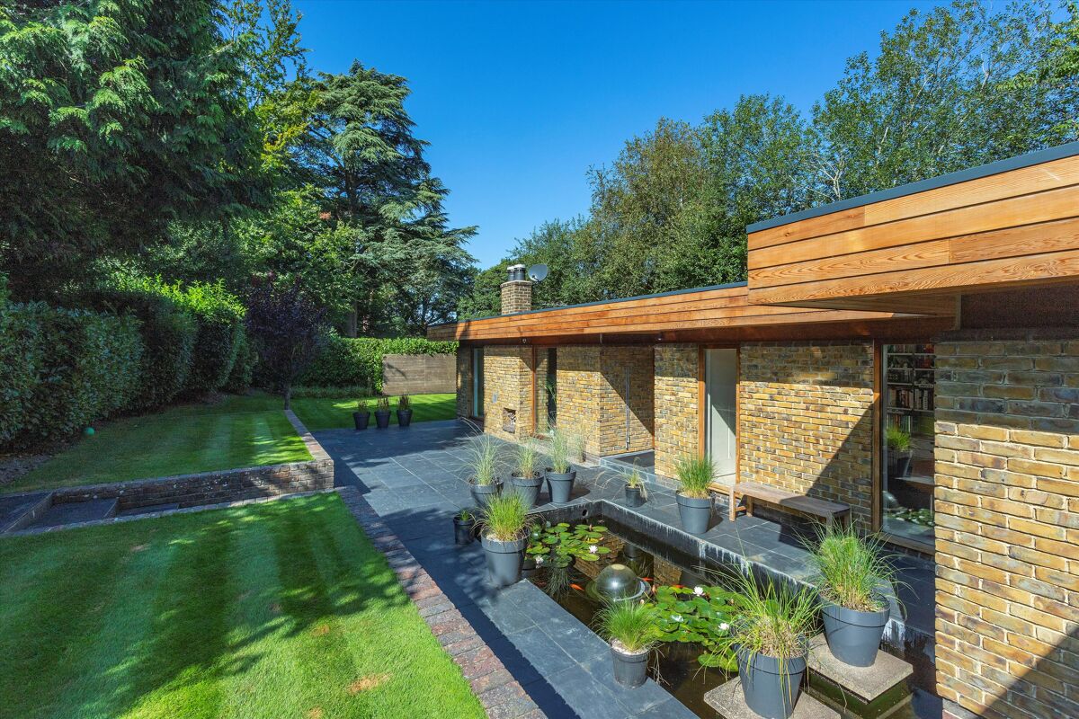 house for sale in Shandon Close, Tunbridge Wells, Kent, TN2