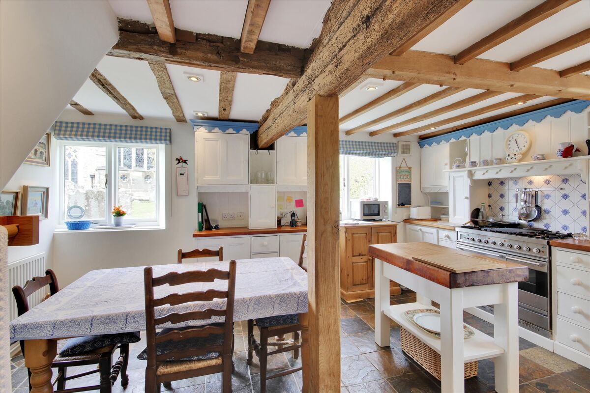 house for sale in The Moor, Hawkhurst, Kent, TN18 TNW012117526