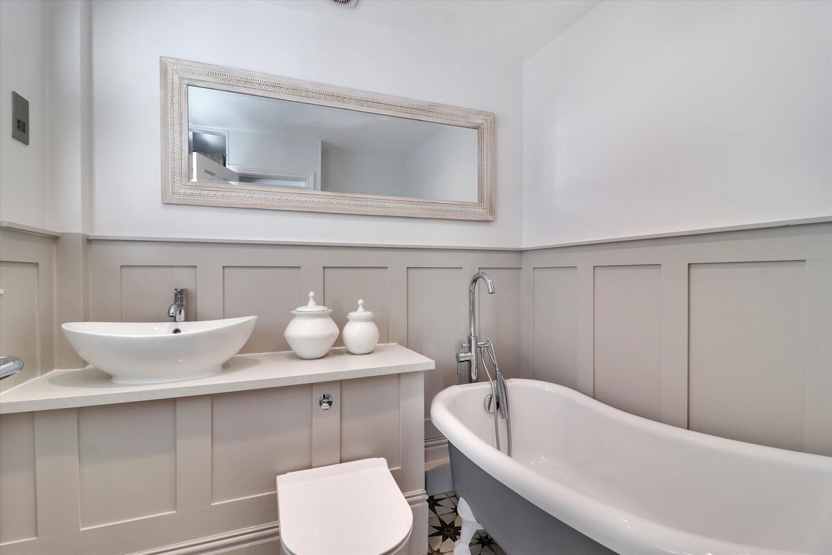 house for sale in Ashurst Road, Ashurst, Tunbridge Wells, Kent, TN3