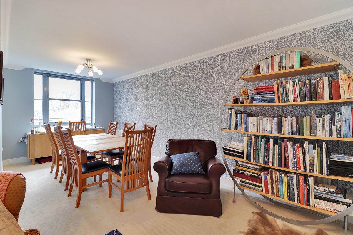 house for sale in Linden Fields, Tunbridge Wells, Kent, TN2